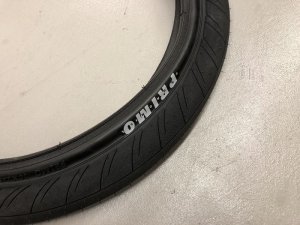 画像1: Primo Churchill Tire 2.45" (1)