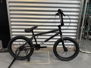 画像1: [KIDS] Durcus One Path [18"Wheel] Matt Black (1)