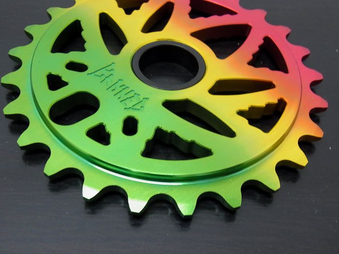 送料無料 BMXスプロケットBANNED BUDSAW SPROCKET 25T www