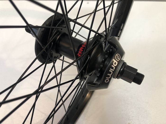 stranger crux v2 cassette hub