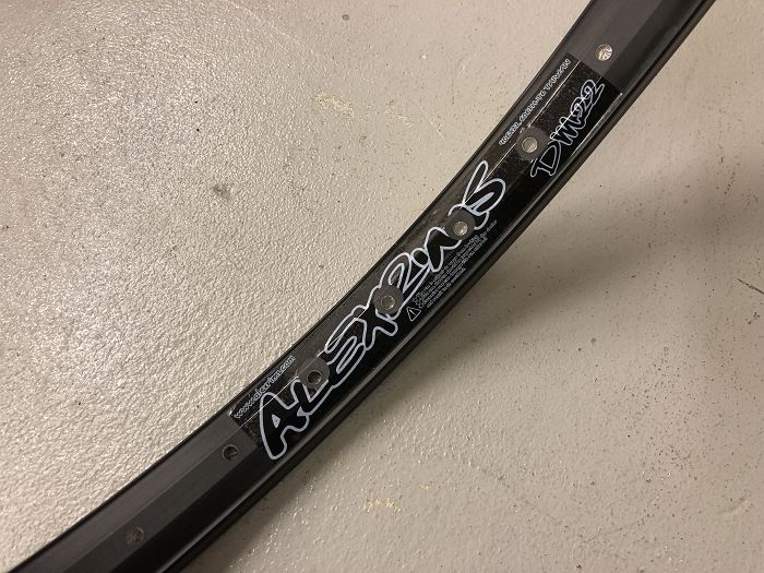 Alex DM22 Rim (Black) - BMX SHOP CAVE