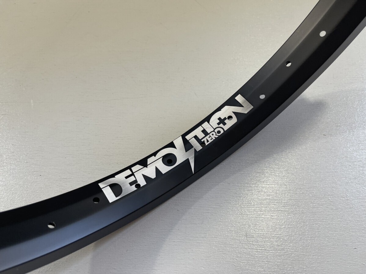 80/20クロス DEMOLITION ZERO PLUS RIM 20インチ BMX - crumiller.com